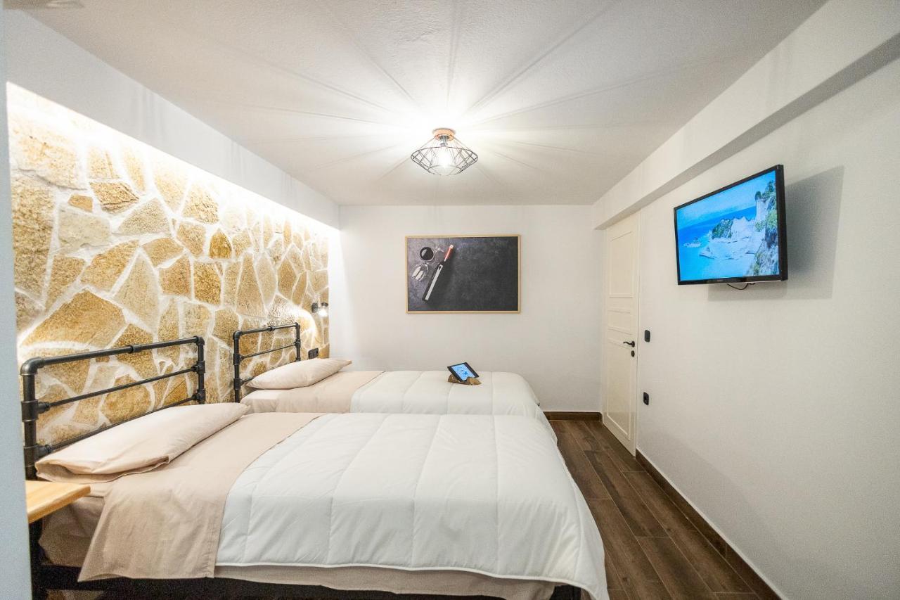 Mathraki Resort Gouvia Bagian luar foto