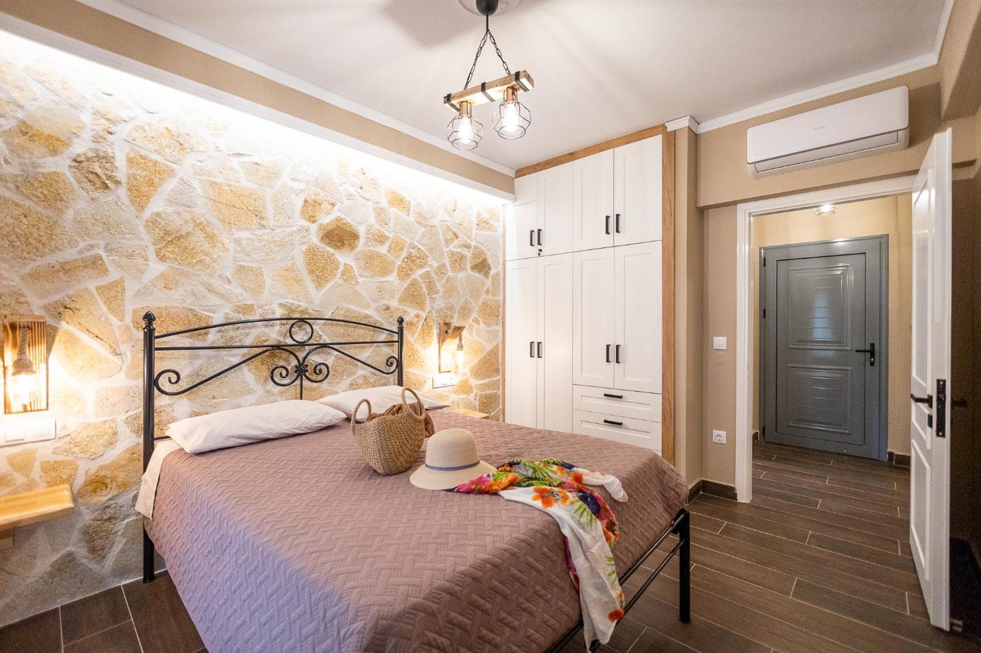 Mathraki Resort Gouvia Bagian luar foto